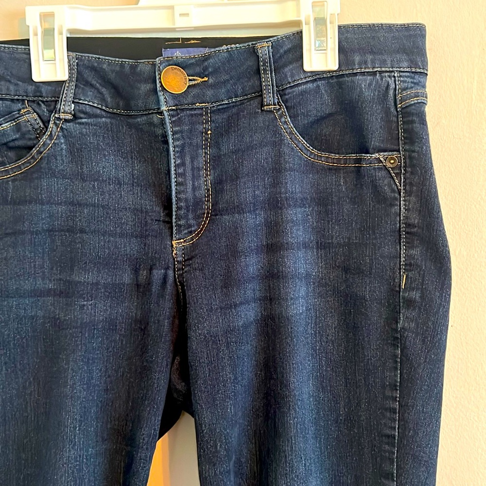 Democracy “Ab”solution Jeans - Size 10